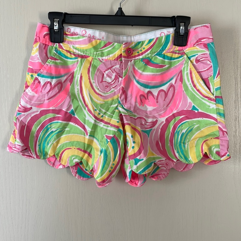 Lilly Pulitzer the buttercup short Size 0 EUC